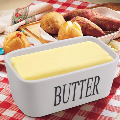 Nordic Butter Dish with Knife