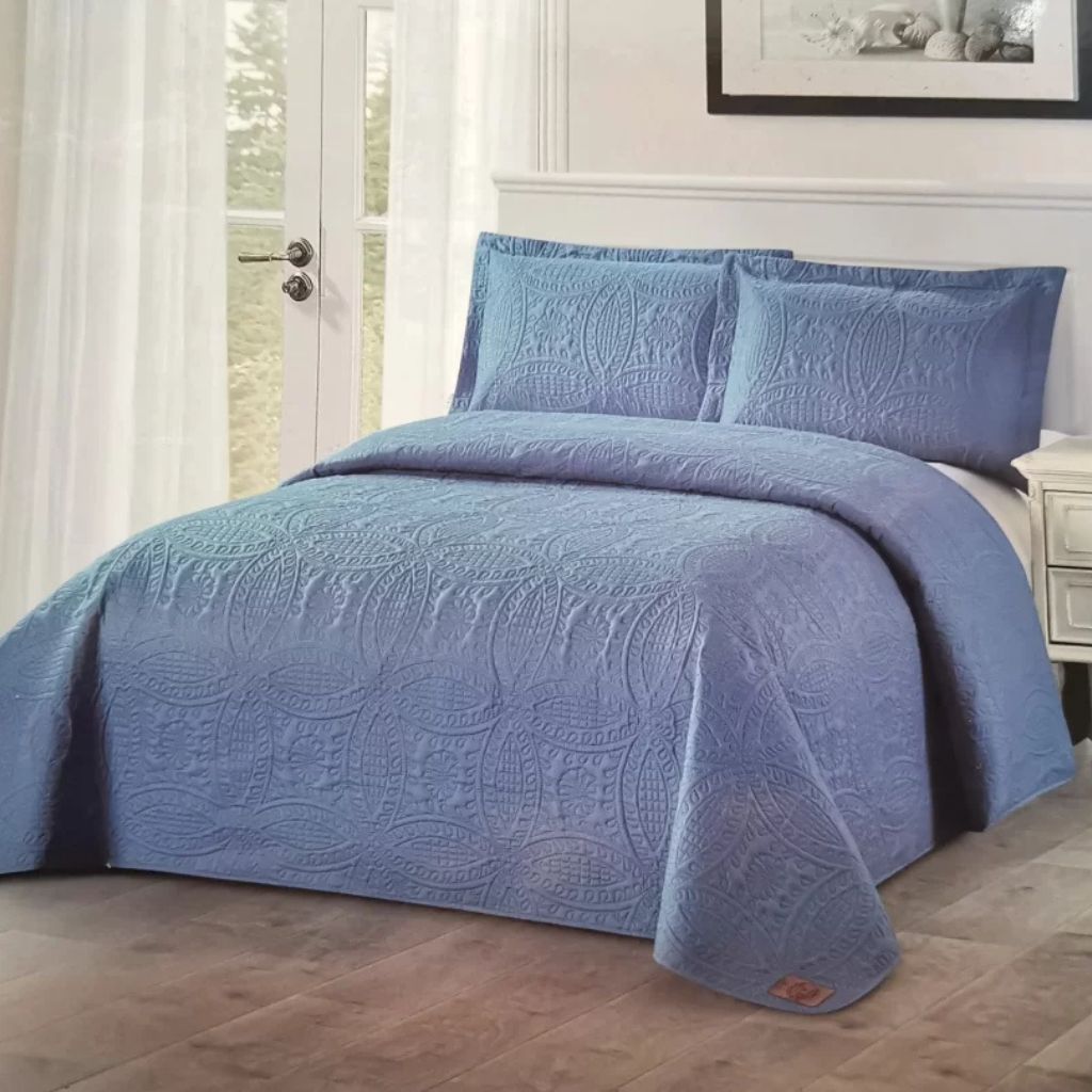 Pierre Cardin Quilt- Blue