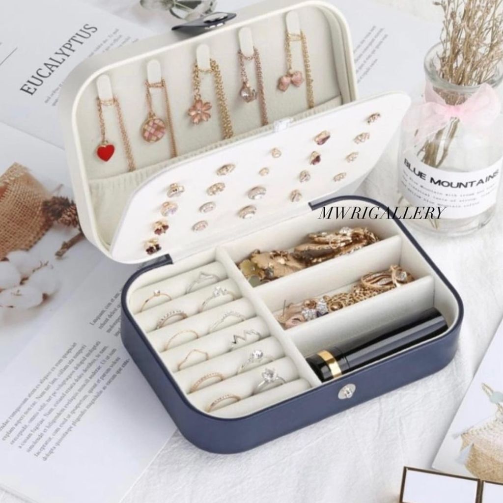 3 Layer Travel Leatherette Jewelry Box