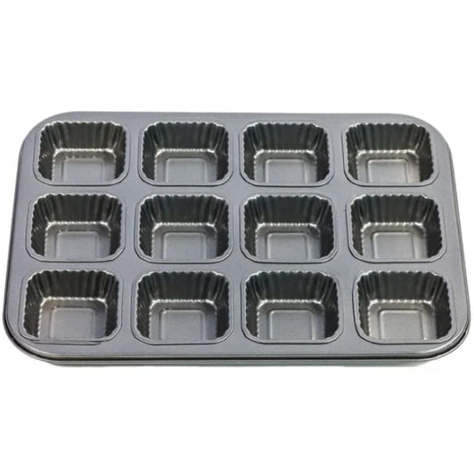 12 Cup Ribbed Square Pan